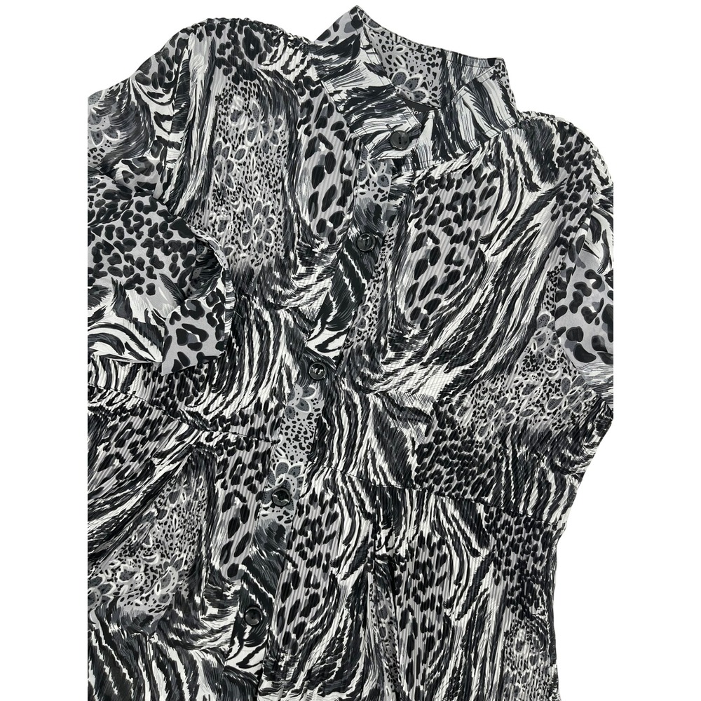 Ali Miles Womens Medium Animal Print Zebra Sheer Button Front‎ Tunic Blouse Gray